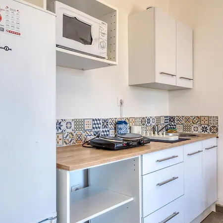 Apartment 4 Personnes Poussan